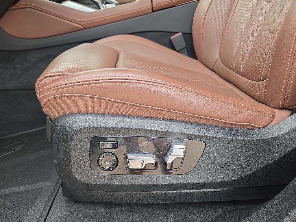 used 2021 BMW X6 car, priced at $58,261