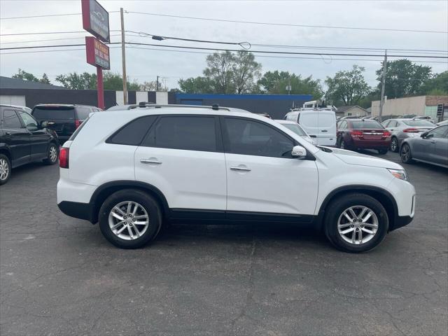 used 2014 Kia Sorento car, priced at $9,495