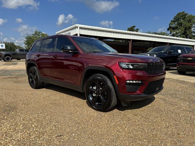 used 2023 Jeep Grand Cherokee car, priced at $31,813