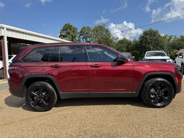 used 2023 Jeep Grand Cherokee car, priced at $31,813