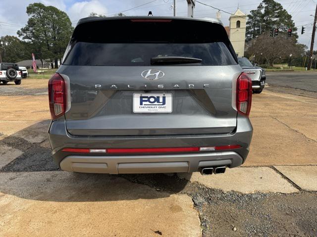 used 2024 Hyundai Palisade car, priced at $37,988