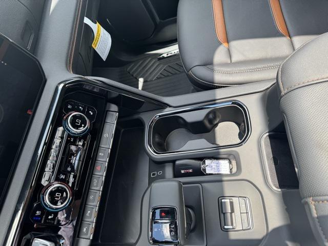 new 2025 GMC Sierra 1500 car, priced at $75,995
