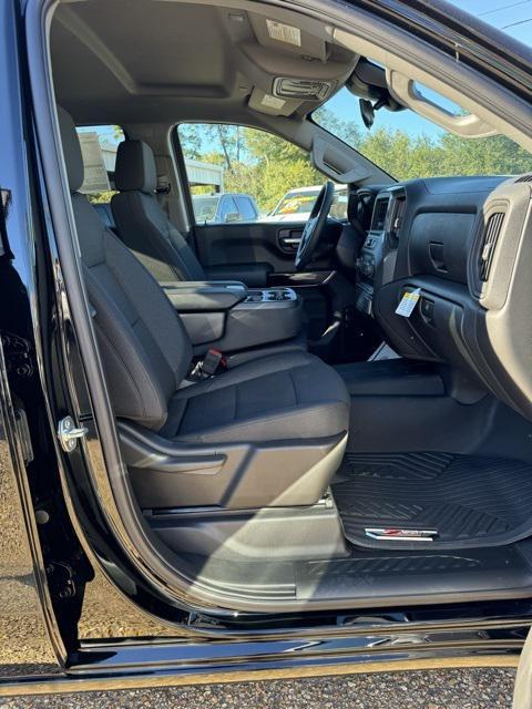 new 2025 Chevrolet Silverado 1500 car, priced at $57,770