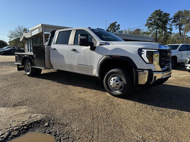 new 2025 GMC Sierra 3500 car, priced at $67,073