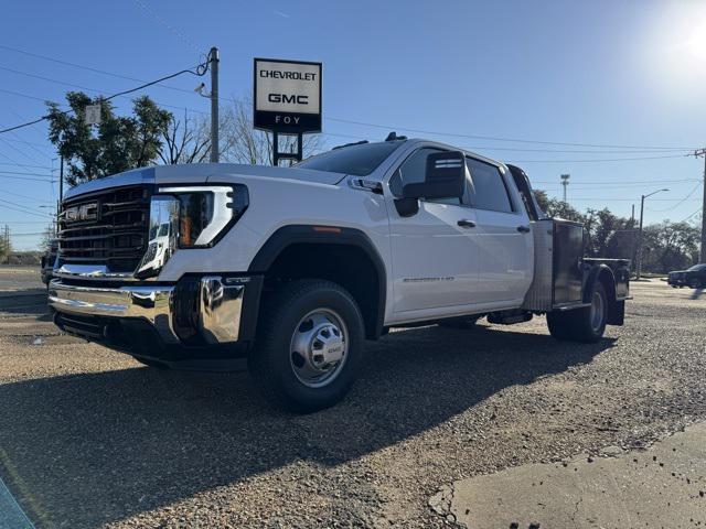 new 2025 GMC Sierra 3500 car, priced at $67,073