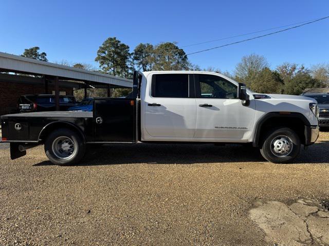 new 2025 GMC Sierra 3500 car, priced at $67,073