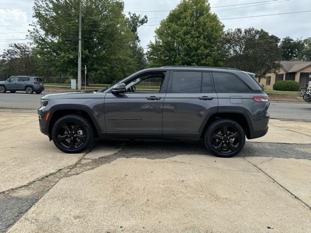 used 2023 Jeep Grand Cherokee car, priced at $37,905