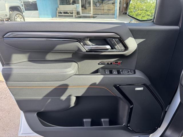 new 2025 GMC Sierra 1500 car, priced at $75,595