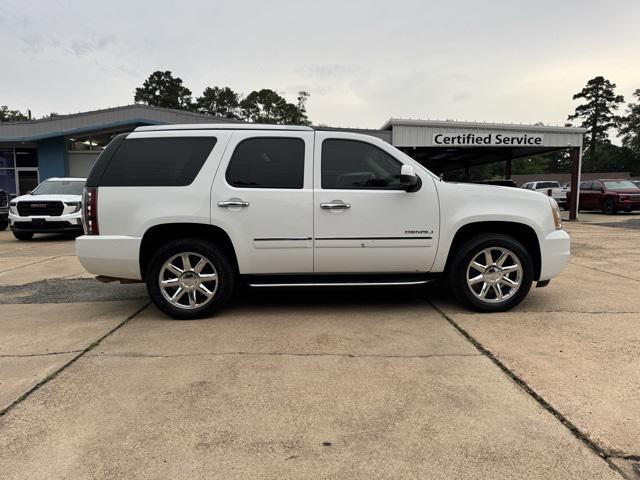 used 2014 GMC Yukon car, priced at $18,937