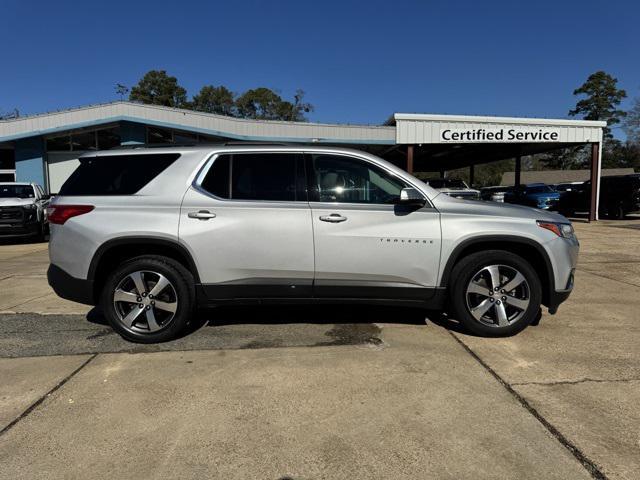 used 2021 Chevrolet Traverse car, priced at $21,601