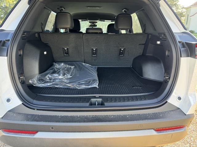 new 2026 Chevrolet Equinox car, priced at $32,410