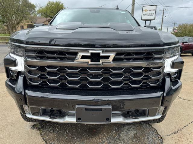 new 2025 Chevrolet Silverado 1500 car, priced at $76,069