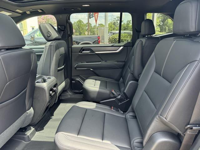 new 2025 GMC Acadia car, priced at $52,715