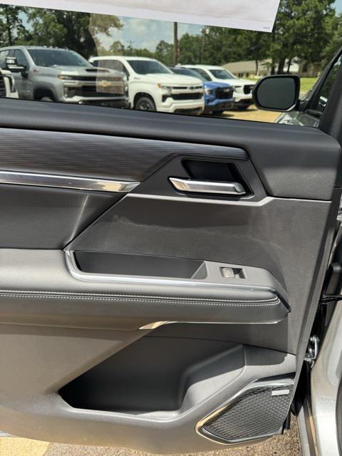 new 2025 GMC Acadia car, priced at $52,715