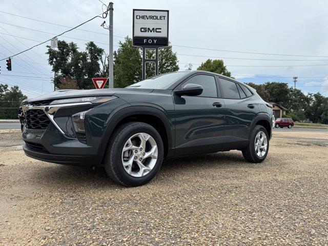 new 2025 Chevrolet Trax car, priced at $23,590