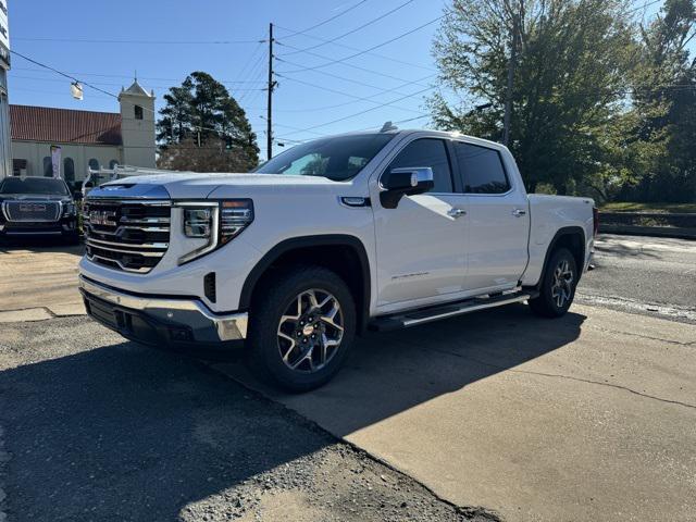 new 2025 GMC Sierra 1500 car, priced at $69,715