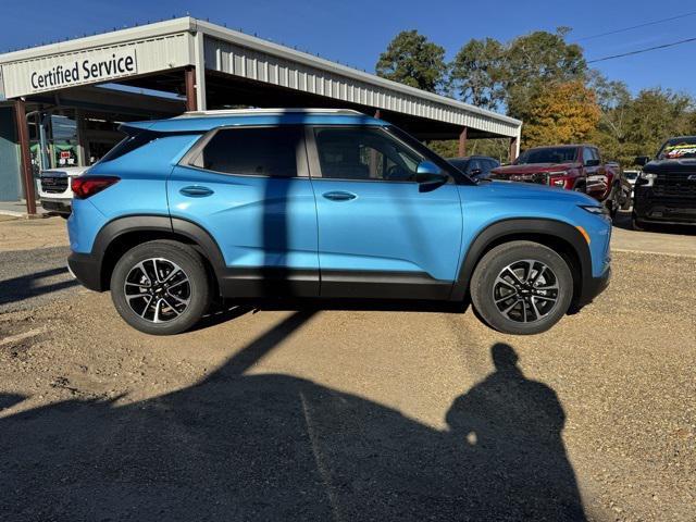 new 2025 Chevrolet TrailBlazer car, priced at $30,365