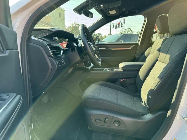 used 2025 GMC Acadia car, priced at $38,519