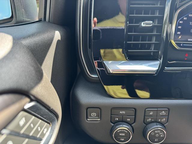 used 2024 Chevrolet Silverado 1500 car, priced at $52,998