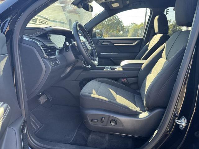 used 2025 GMC Acadia car, priced at $37,936