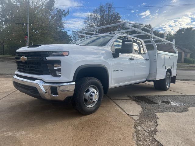 new 2024 Chevrolet Silverado 3500 car, priced at $63,923