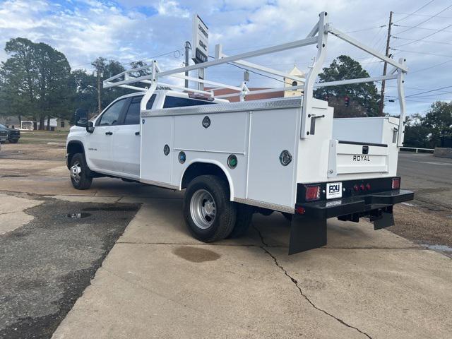 new 2024 Chevrolet Silverado 3500 car, priced at $63,923