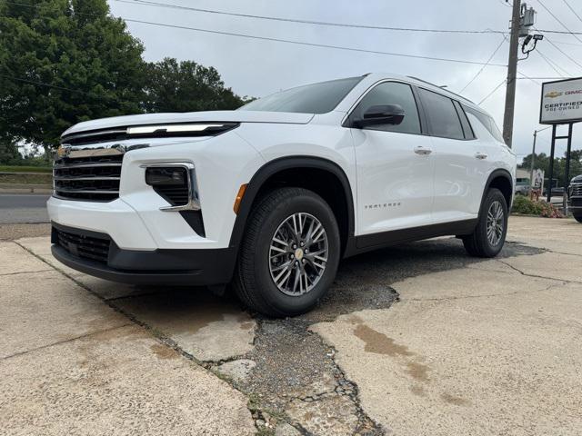 new 2025 Chevrolet Traverse car, priced at $44,085