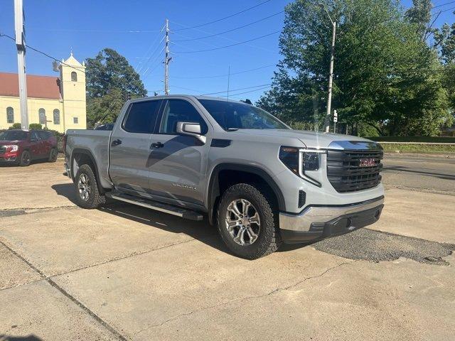 new 2024 GMC Sierra 1500 car, priced at $54,555