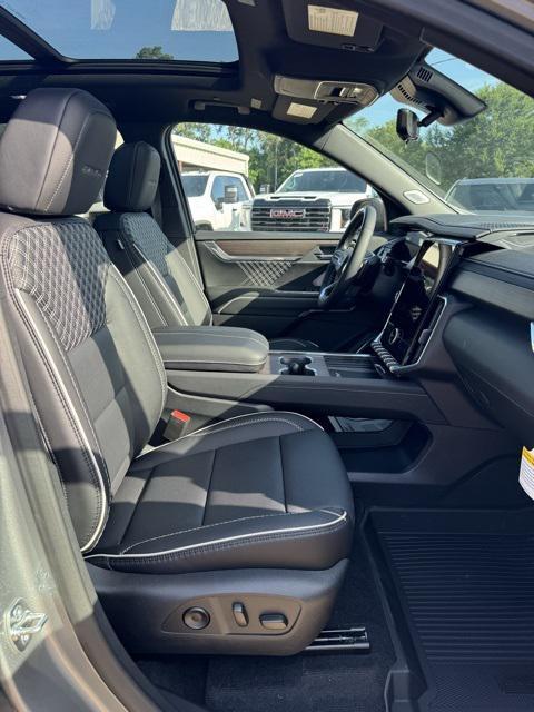 new 2025 GMC Acadia car, priced at $63,100