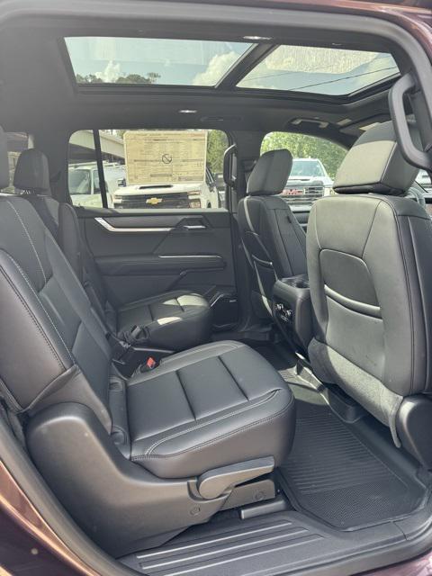 new 2025 GMC Acadia car, priced at $52,715
