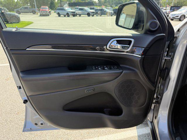 used 2018 Jeep Grand Cherokee car, priced at $22,387