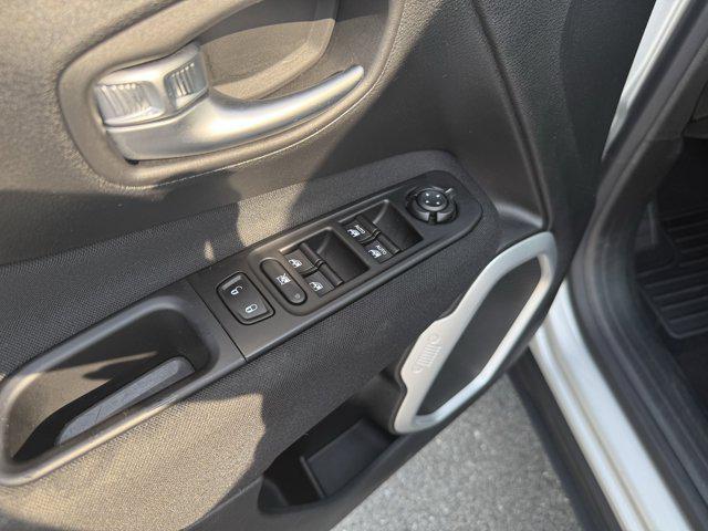 used 2020 Jeep Renegade car, priced at $18,787