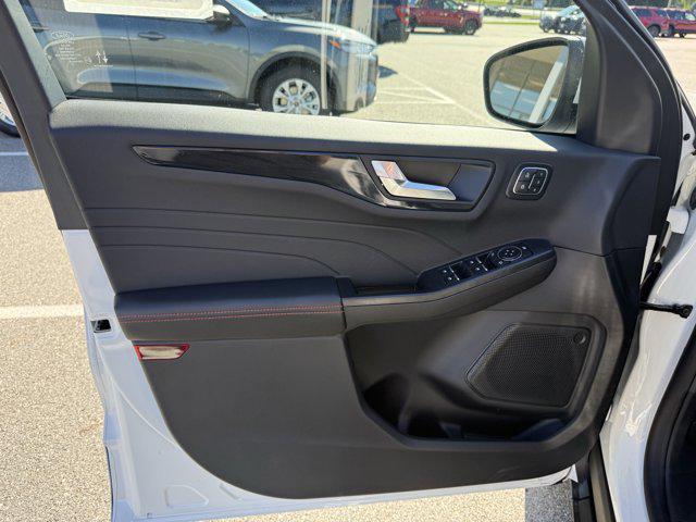 new 2025 Ford Escape car, priced at $35,697