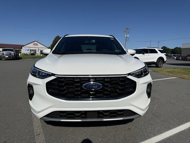 new 2025 Ford Escape car, priced at $35,697