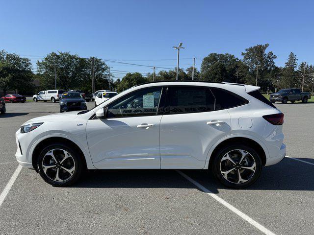 new 2025 Ford Escape car, priced at $35,697