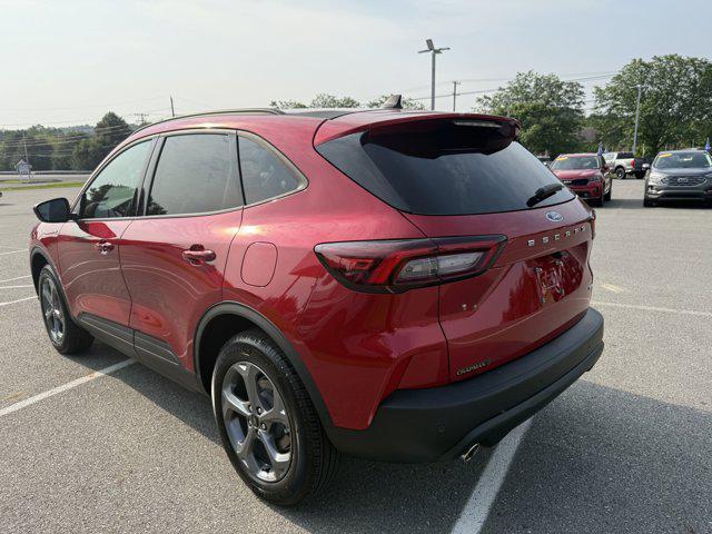 new 2025 Ford Escape car, priced at $33,647
