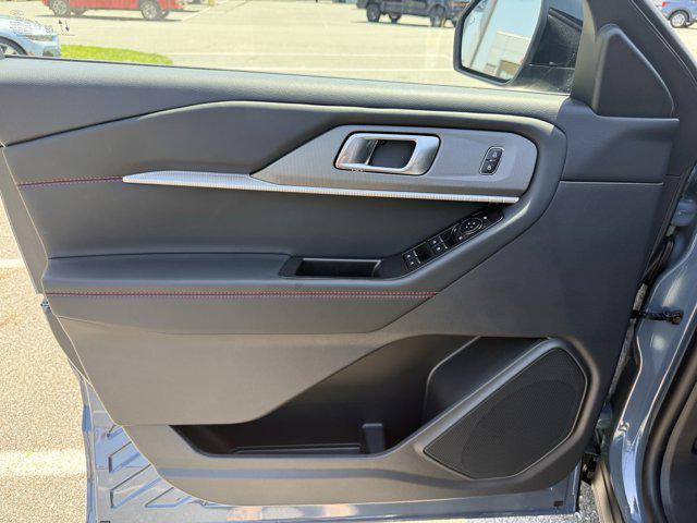 new 2025 Ford Explorer car, priced at $46,667