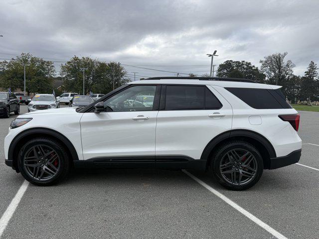 new 2025 Ford Explorer car, priced at $61,155