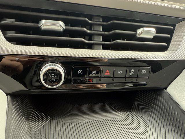 new 2025 Ford Explorer car, priced at $48,355