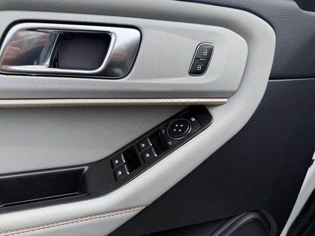 new 2025 Ford Explorer car, priced at $48,355