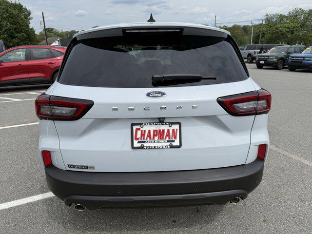 new 2025 Ford Escape car, priced at $30,341