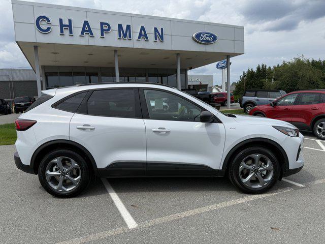 new 2025 Ford Escape car, priced at $30,341