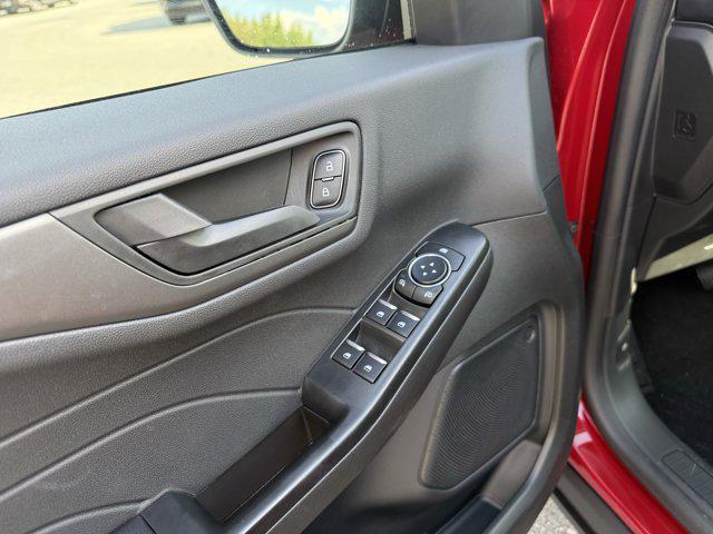 new 2025 Ford Escape car, priced at $30,440