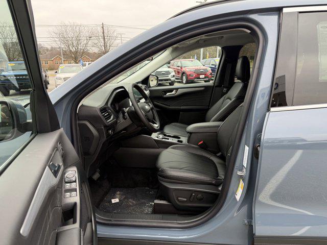 new 2025 Ford Escape car, priced at $39,890