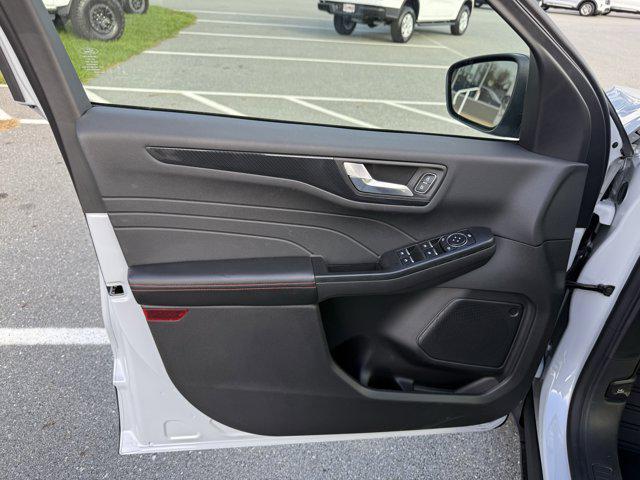 new 2025 Ford Escape car, priced at $31,294