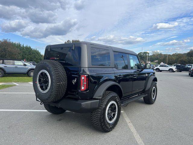 new 2024 Ford Bronco car, priced at $61,402