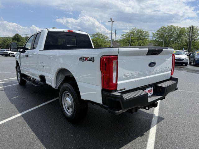 new 2025 Ford F-250 car, priced at $54,245
