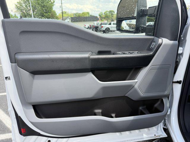 new 2025 Ford F-250 car, priced at $54,245