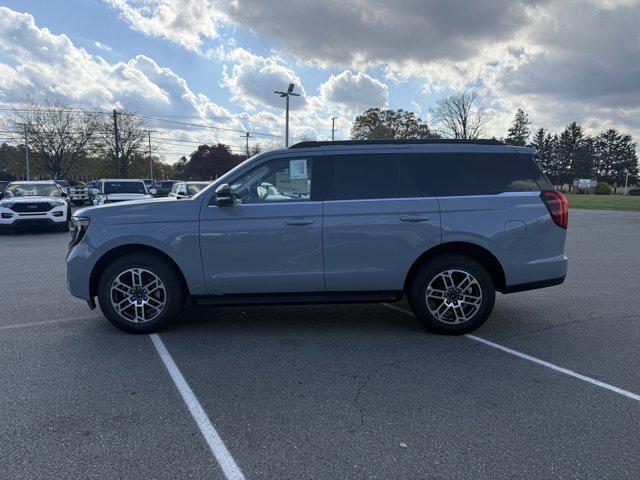 new 2025 Ford Expedition car, priced at $72,189
