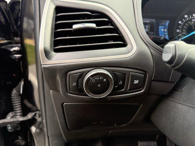 used 2024 Ford Edge car, priced at $22,487